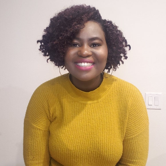 Meet your Posher, Jenypha - Picture 2 of 4